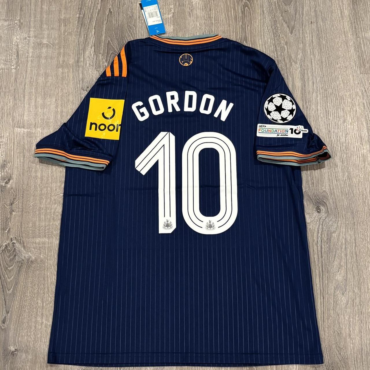 P0 Adidas Men's Navy and Blue Shirt - Image 1