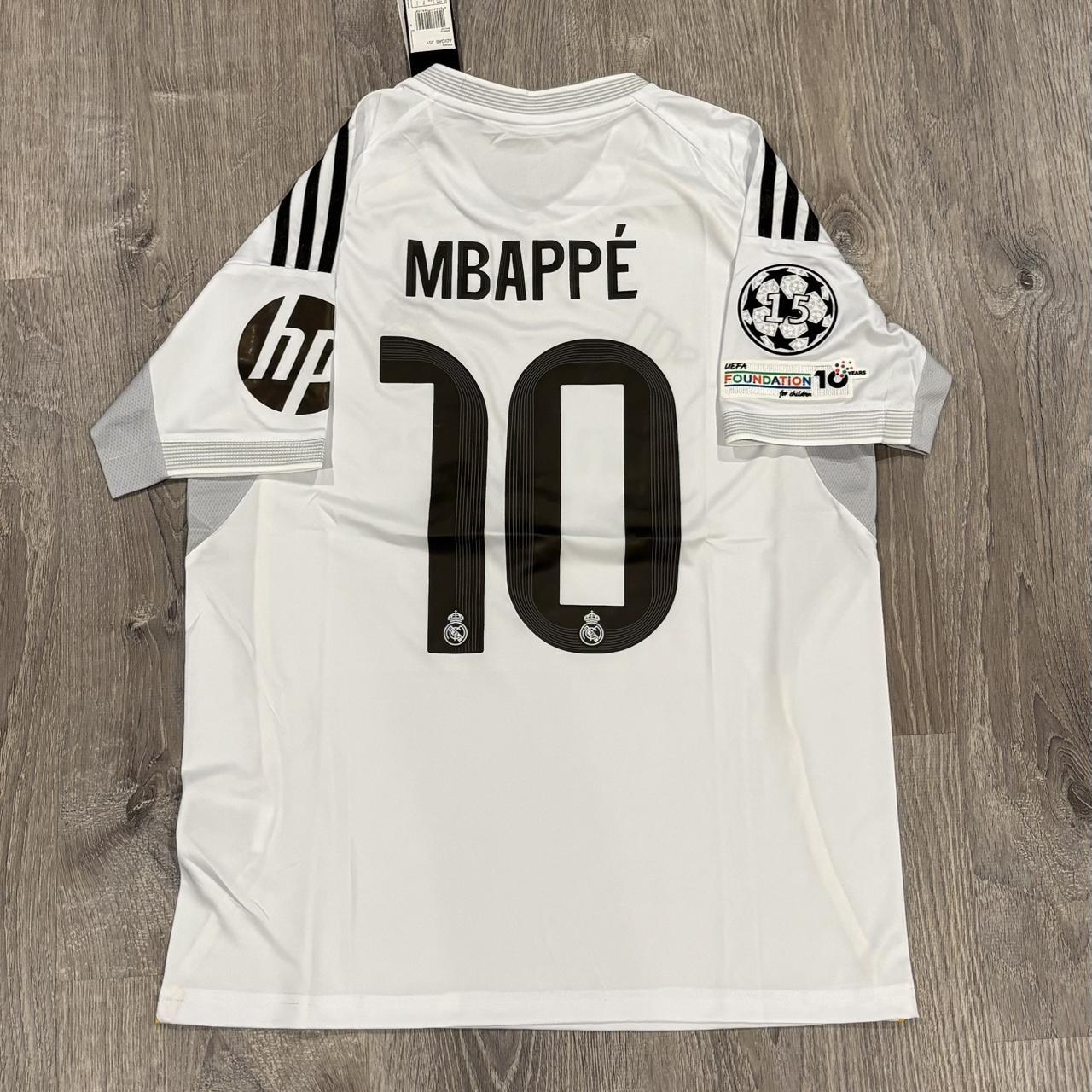 P0 Adidas Men's White Shirt - Image 1