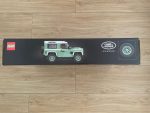 Lego Land Rover Classic Defender 90 - Image 4