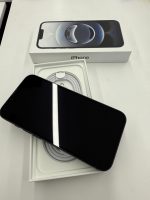 iPhone 16e - Image 4