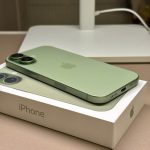 iPhone 17