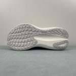 Puma Race TO Beat The Elite - Image 4