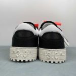 Off-White - Image 13