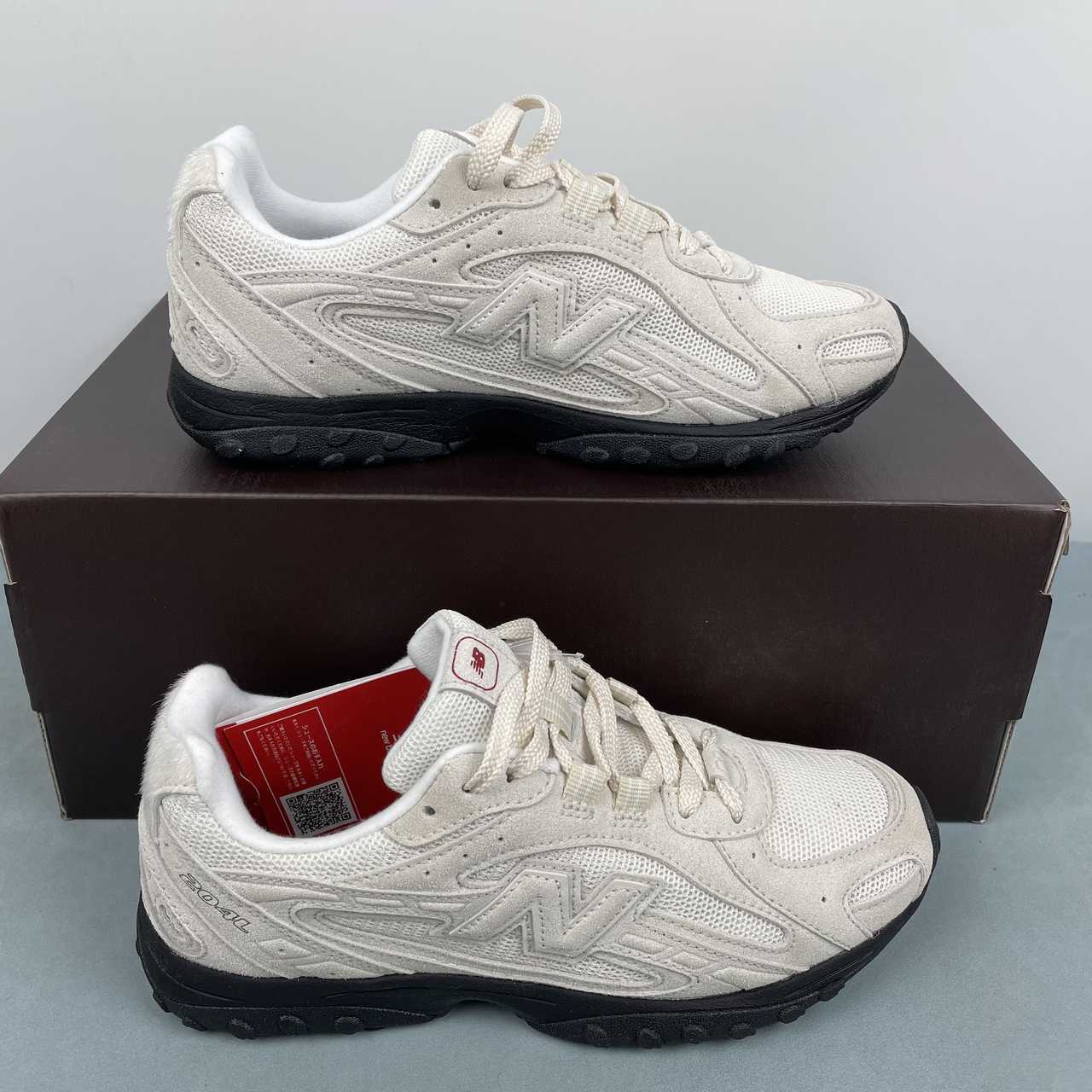 042a3946 New Balance - Image 1