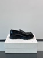 Alexander McQueen - Image 7