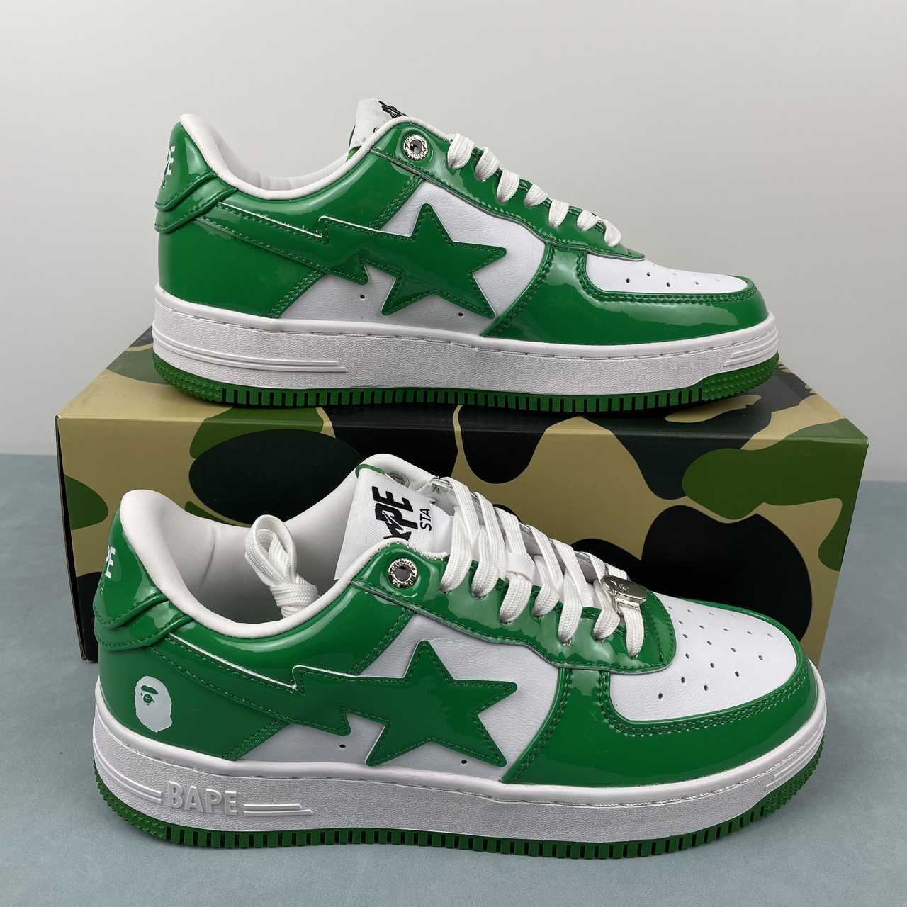 05d4c4b9 A Bathing Bape - Image 1