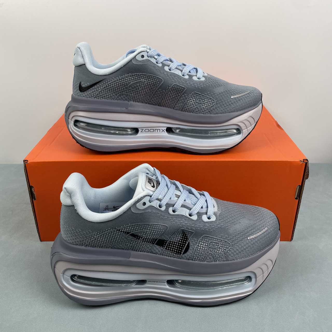 0eec5a30 Nike Vomero Premium - Image 1