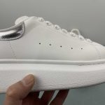 Alexander McQueen - Image 8