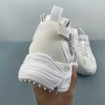 Off-White - Image 9