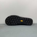 New Balance - Image 13