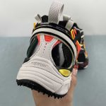 Off-White - Image 9