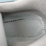 New Balance - Image 2