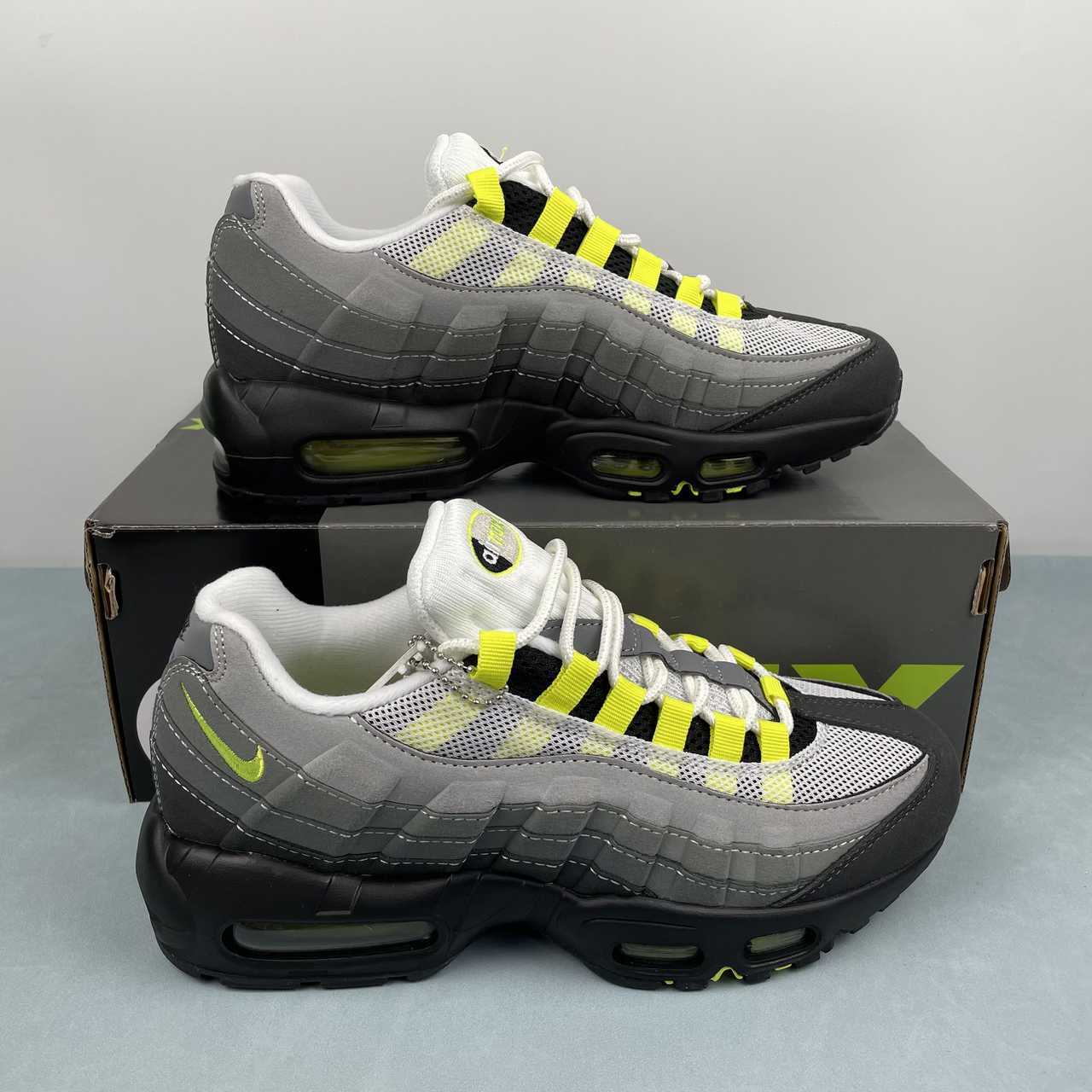 2db5477c NIKE Air Max 95 - Image 1