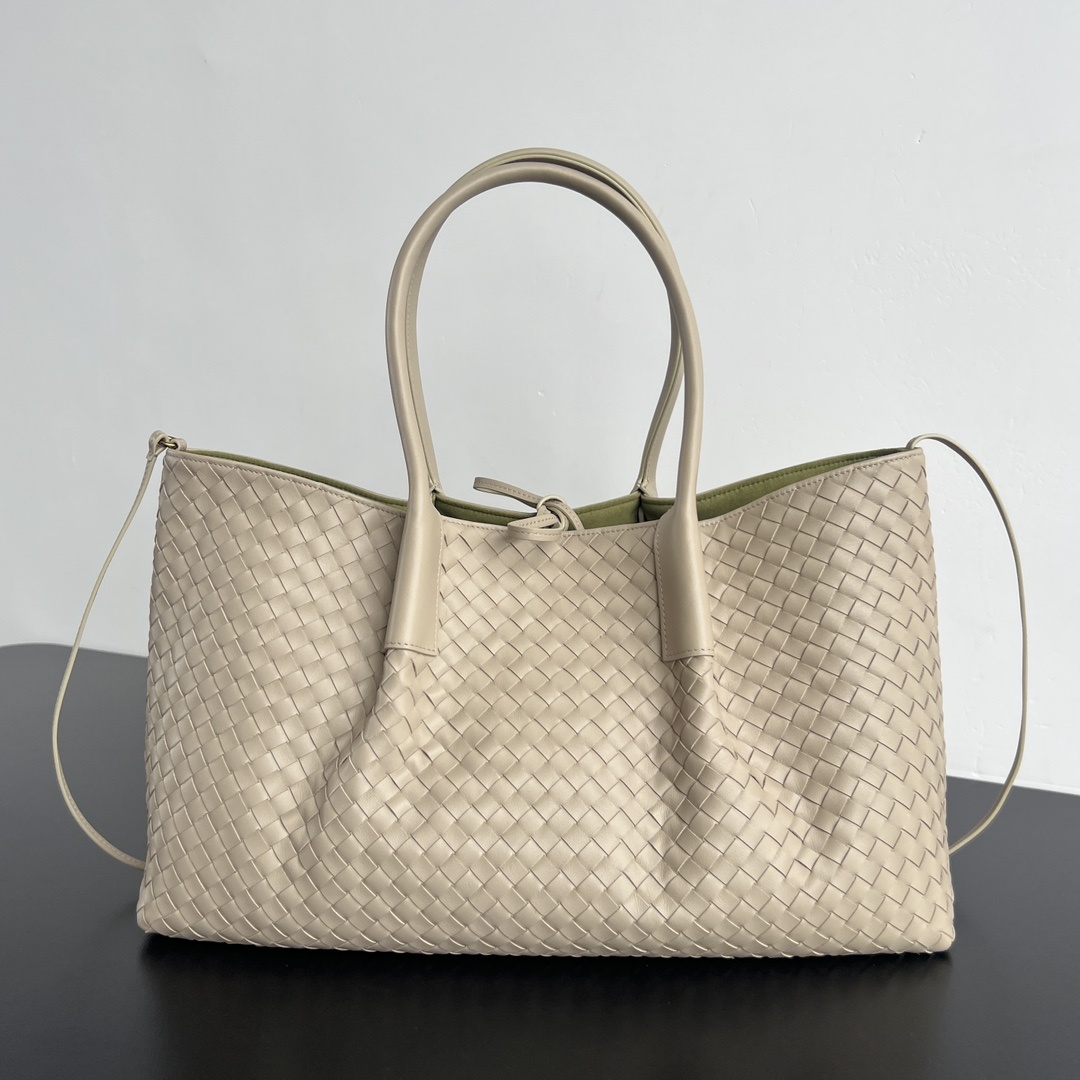 310b7e7a Bottega Veneta Small Pinacoteca reversible - Image 1