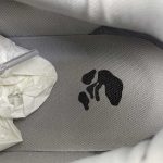 Off-White - Image 5