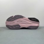 New Balance - Image 13