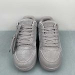 Off-White - Image 14