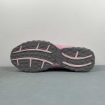 New Balance - Image 13