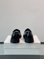 Alexander McQueen - Image 8