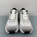 New Balance - Image 3