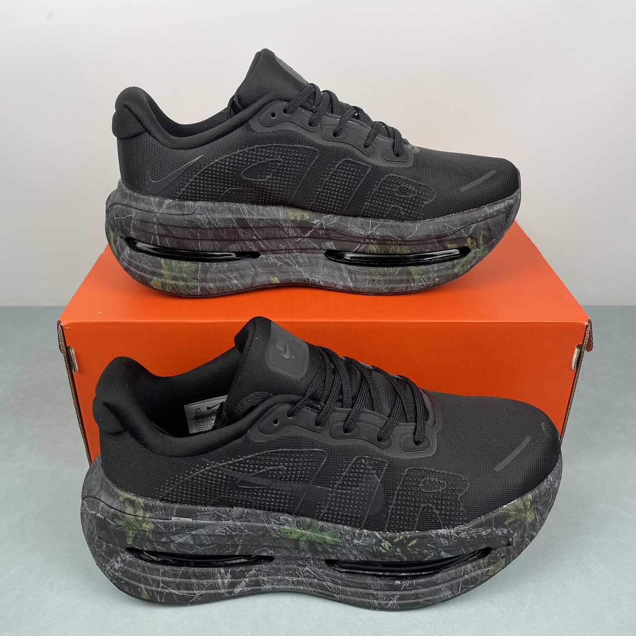 4704dc59 Nike Vomero Premium - Image 1