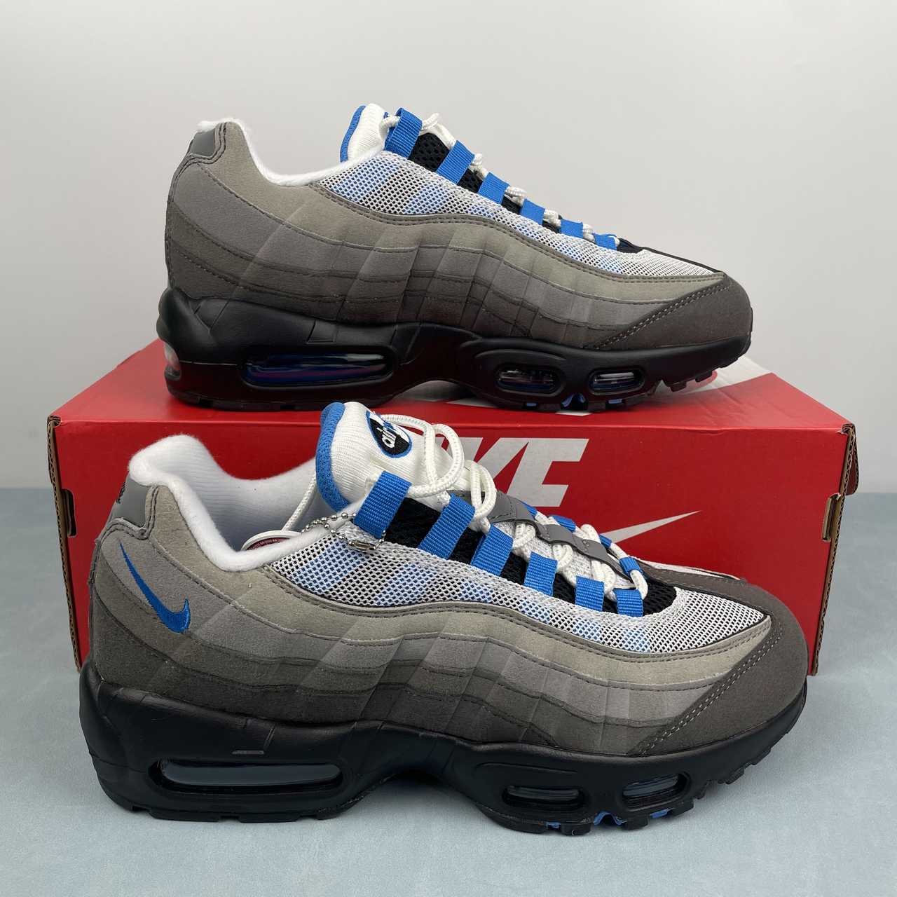 4873e79c NIKE Air Max 95 - Image 1