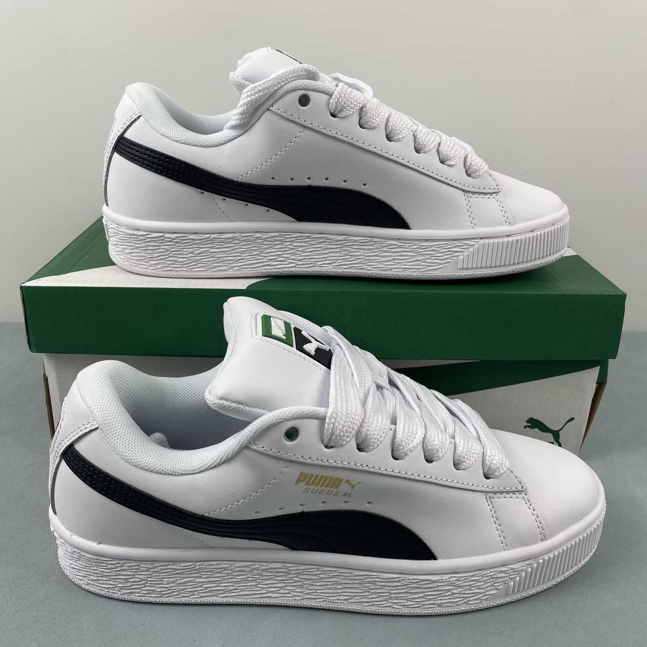 4c2e8e87 Suede XL microfiber white black gold - Image 1