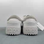 Off-White - Image 13