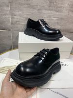 Alexander McQueen - Image 8
