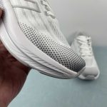New Balance - Image 11