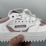 Off-White - Image 8