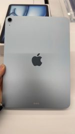 Apple iPad Air7 - Image 6