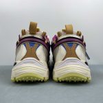 Off-White - Image 13