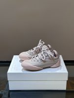 Alexander McQueen - Image 4