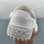 Off-White - Image 9