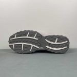 New Balance - Image 13