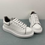 Alexander McQueen - Image 4