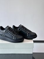 Alexander McQueen - Image 8