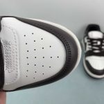 Off-White - Image 7