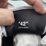 Off-White - Image 4