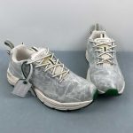 Off-White - Image 9