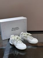 Alexander McQueen - Image 6