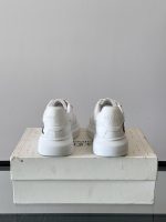 Alexander McQueen - Image 9