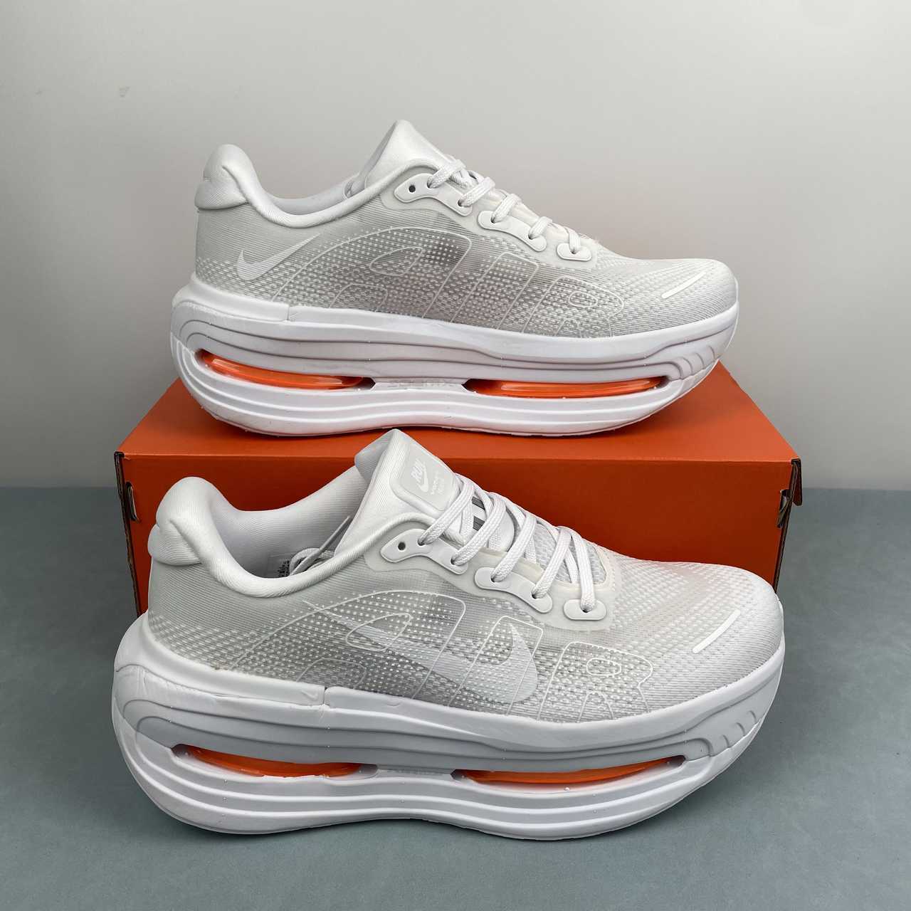 bba4f19f Nike Vomero Premium - Image 1