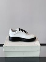 Alexander McQueen - Image 7