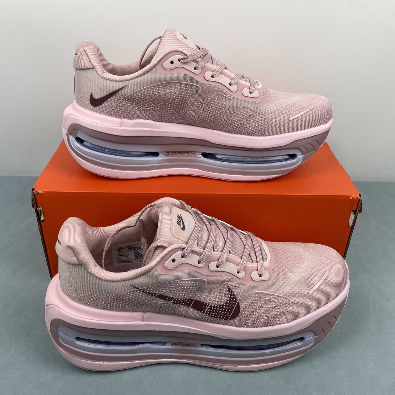 caab403b Nike Vomero Premium - Image 1