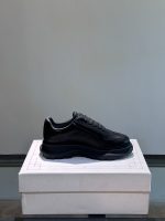 Alexander McQueen - Image 7