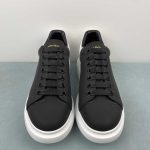 Alexander McQueen - Image 15