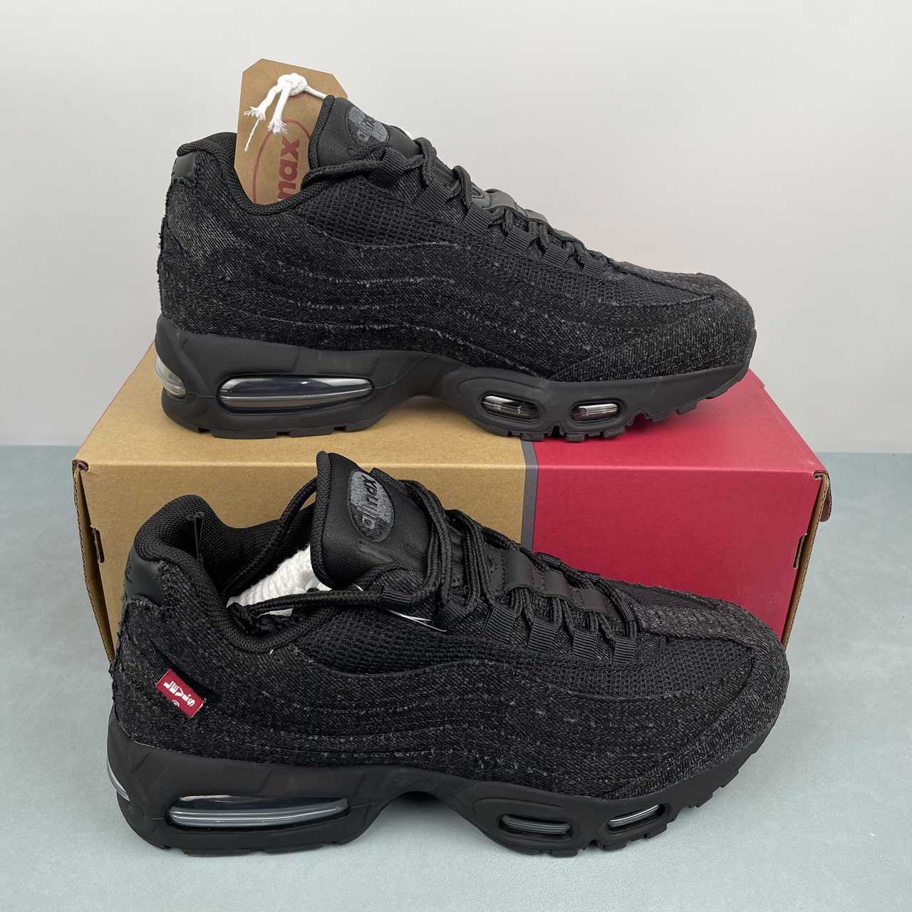 dbf9d498 NIKE Air Max 95 - Image 1