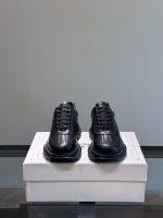 Alexander McQueen - Image 3